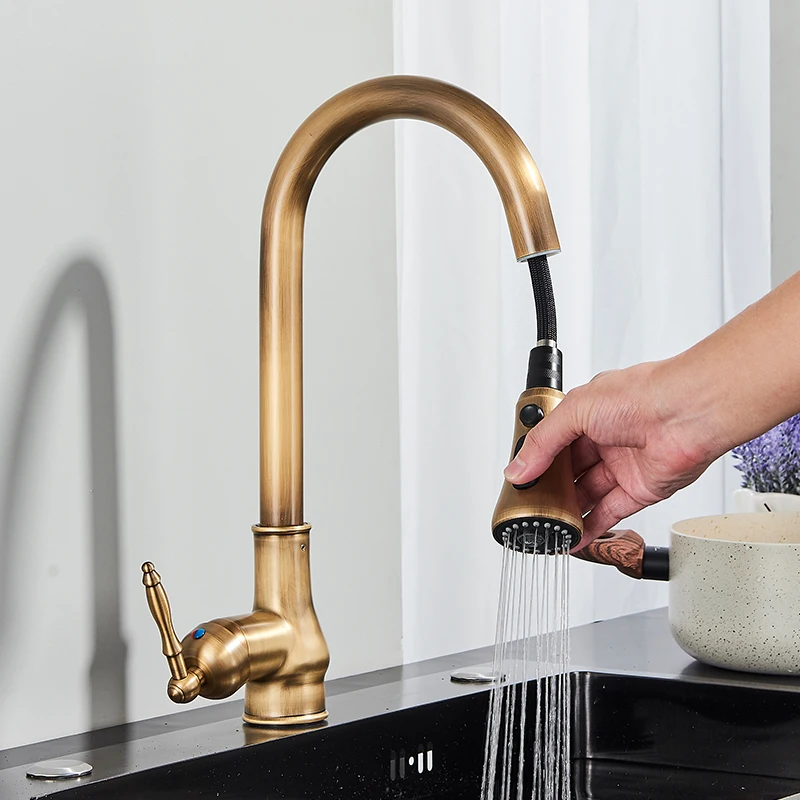 Antique Brass Kitchen Faucet Pull Out Kitchen Sink Faucet Single Handle Faucet 360 Rotate Kitchen Tap Hot Cold Water Mixer Crane