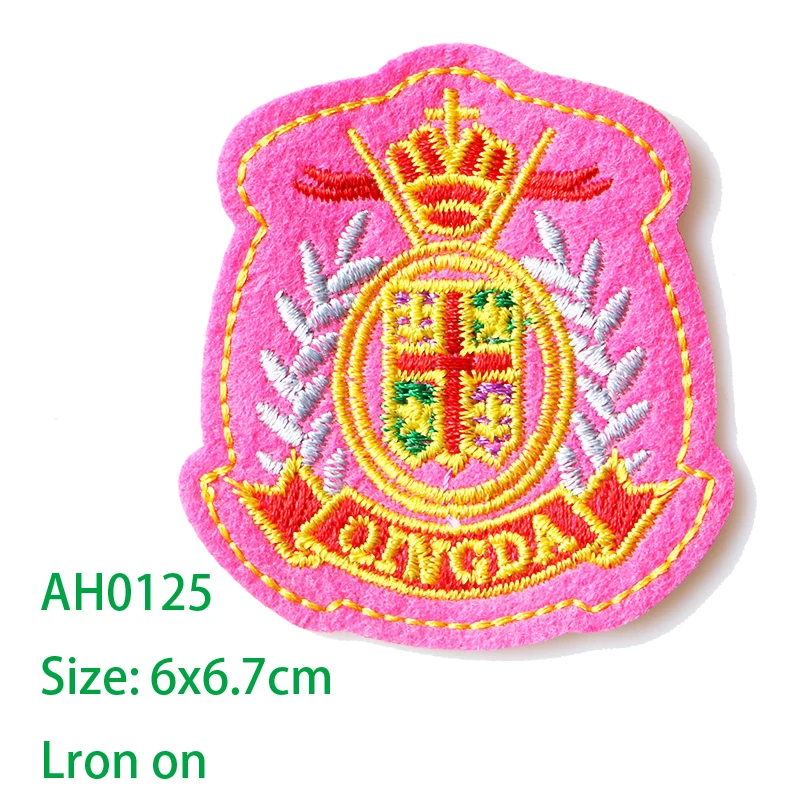 1 Pcs Royal Shield Medal Icon Embroidered Iron on Patches for Clothing DIY Stripes Clothes Patchwork Stickers Custom Badges