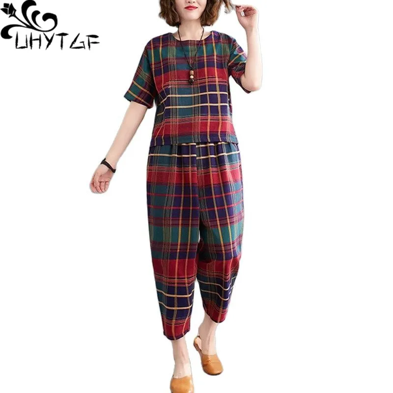 

UHYTGF Women Suit Fashion Printed Cotton Linen Casual Thin Summer Two-Piece Seet Female Tracksuit Vintage Big Size Clothes 2187