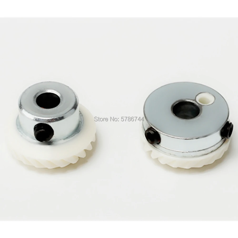 Gear for 382980 for SINGER 737, 750, 755, 756, 758, 770, 774, 775, 776 SINGER sewing machine spare parts 382879+382877