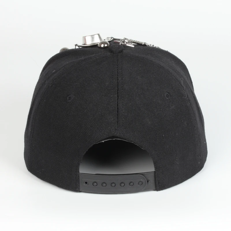 Wholesale European and American Punk Style Rivets Flat Eaves metal brim rebound Hip-Hop Snapback Cap Sports Hats