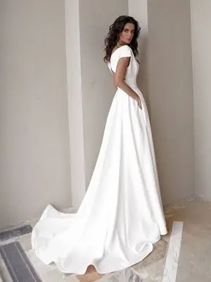 Vestido de novia barato con cuello en V para vestidos elegantes para mujer, vestido de novia de manga corta con abertura lateral y bolsillos, hecho a medida