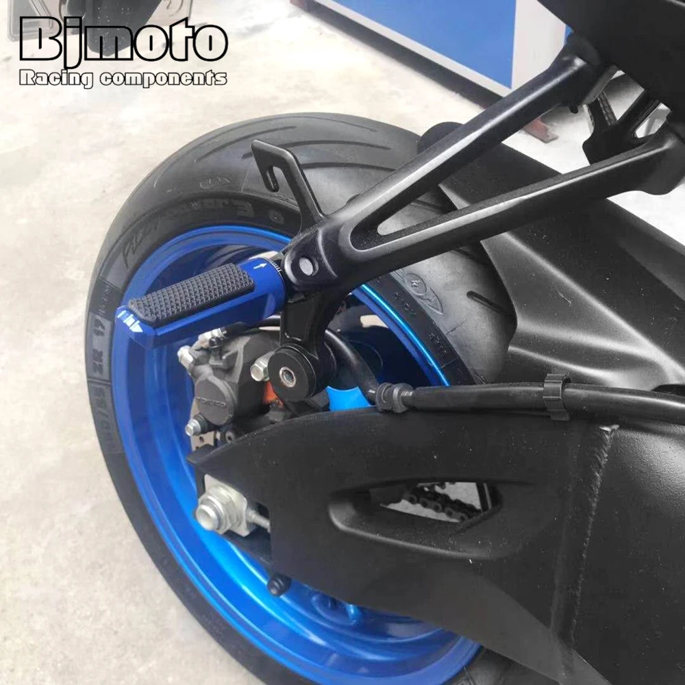 Front Rider Foot Pegs For SUZUKI DL250 SV650 V-STROM B-KING GSR600 GSR750 GSXR125 GSXR600 GSXR750 GSX-S125 GSXS750 2017-2021