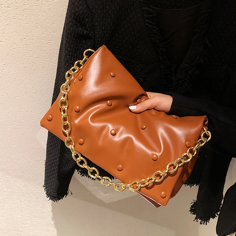 

Autumn Winter New Women's Shoulder Bag Pu Soft Leather Rivet Metal Chain Hand Bag Retro Fashion Brand Design Leisure Women's Bag