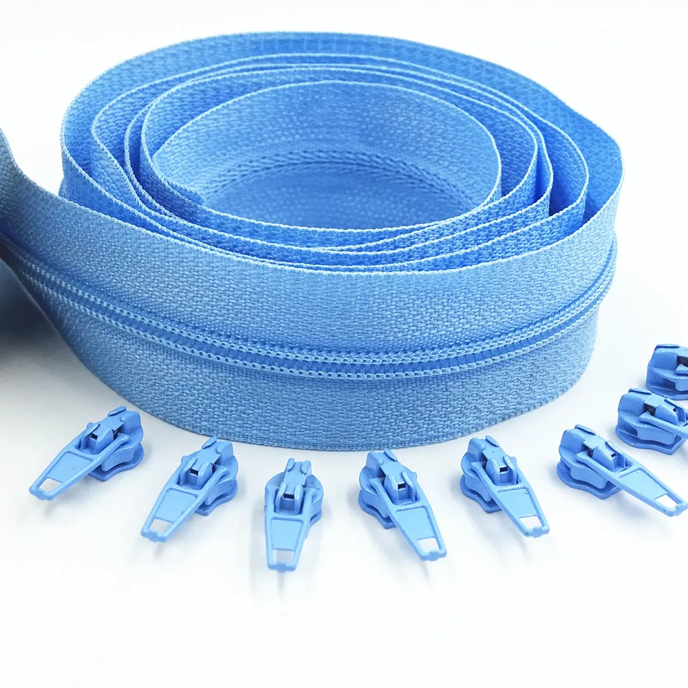 5 Meters long zipper 10 auto locking sliders 20 colors of 3# nylon zipper used for zipper clothing handbags