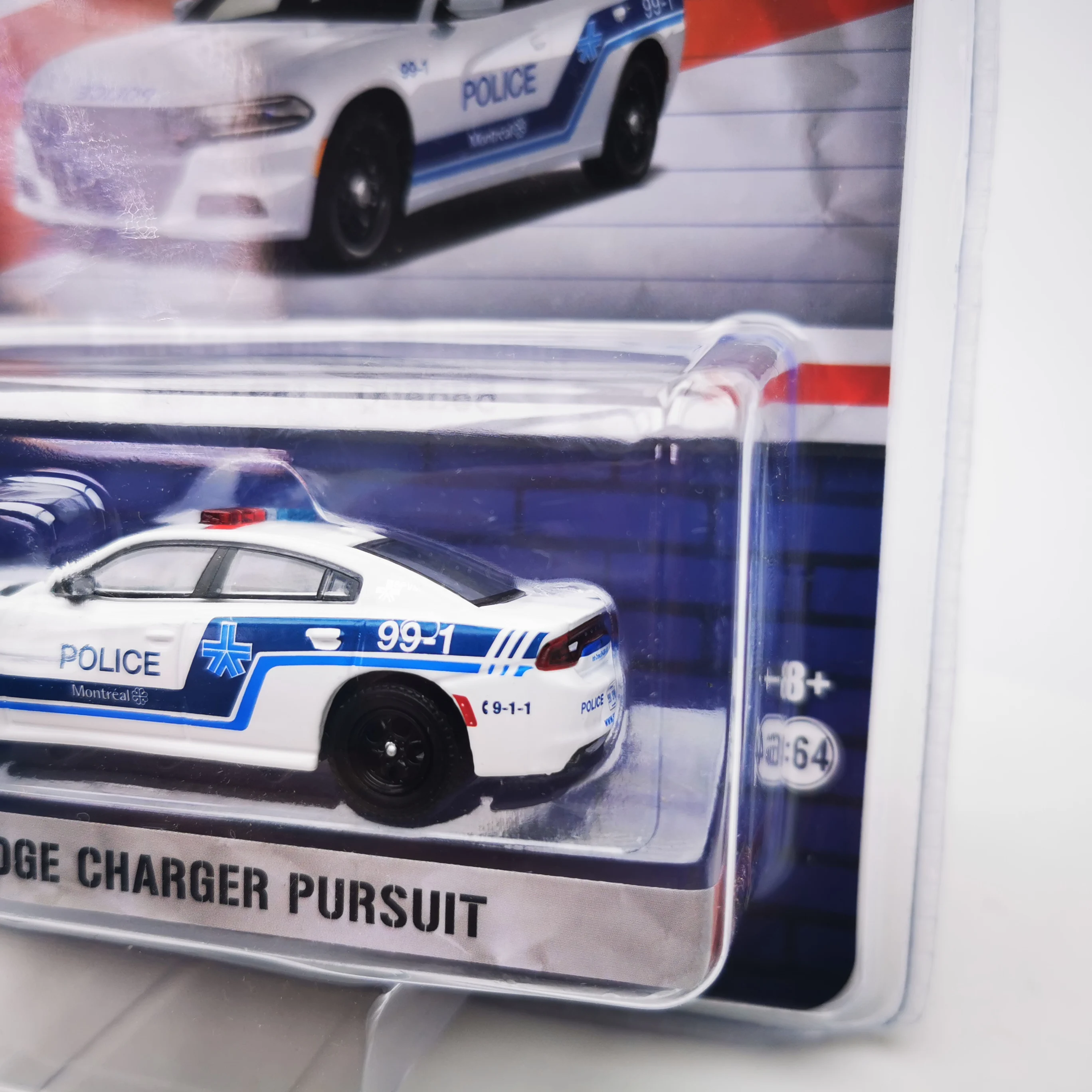 1:64  GREENLIGHT 2016 Dodge charger hot pursuit Montreal Police Department Canada Limited model die-casting alloy