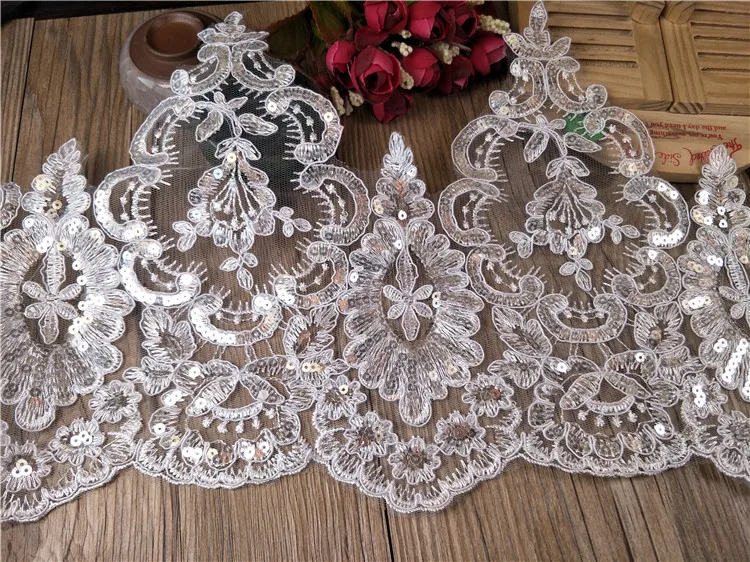 1Yard 23cm Wide This White Embroidered Lace Fabric Wedding Veil Dress Decoration Fabric Soft Net Bottom