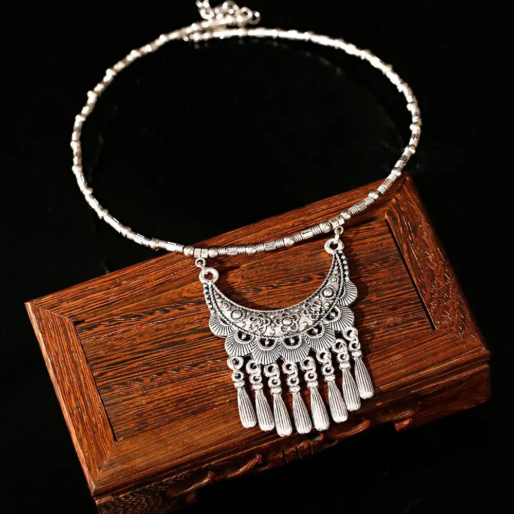 Bohemian Style Ethnic Women\'s Round  Necklace Fashion Metal Tassel Pendant 2020 Gypsy Jewelry Accessories