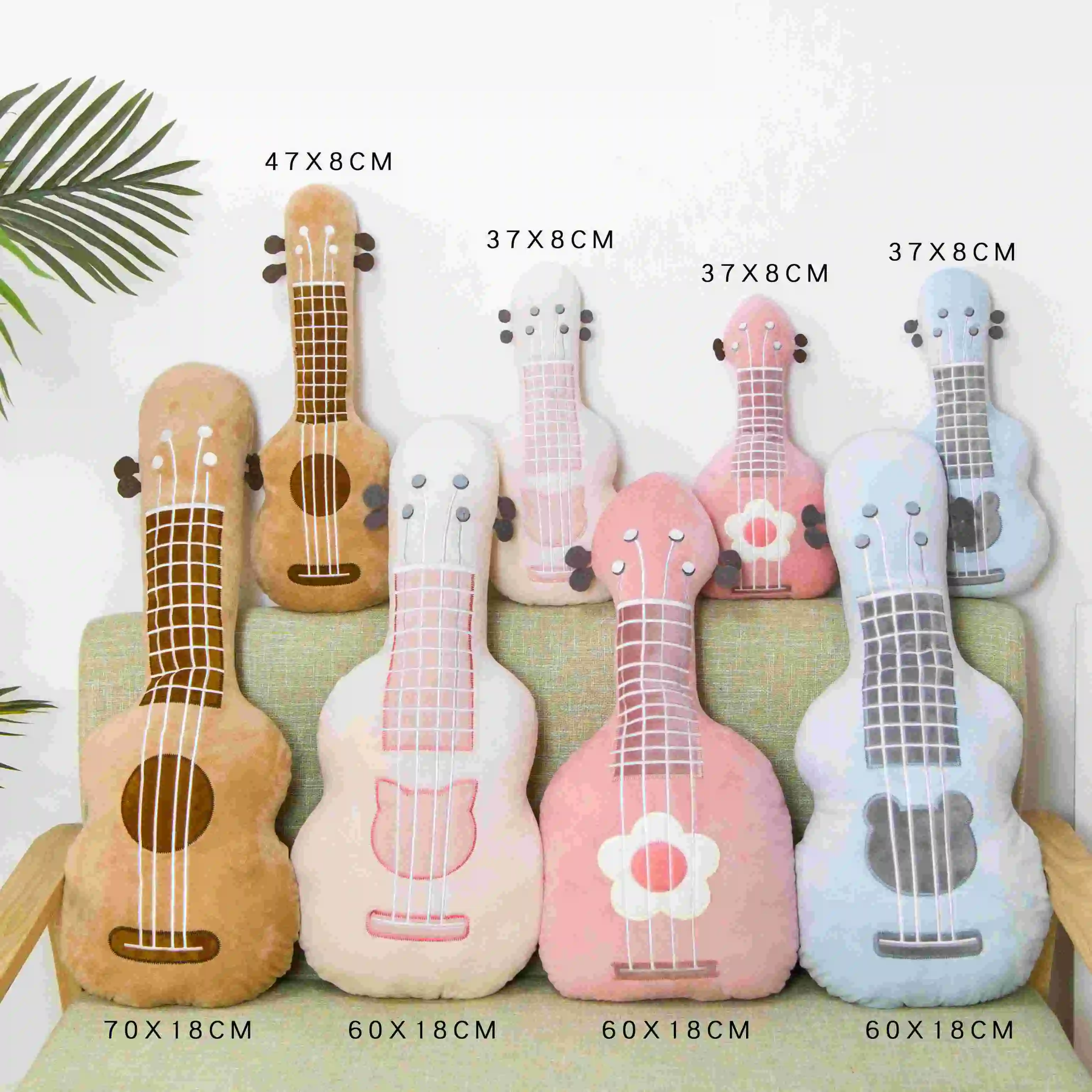 New Simulation 3D Guitar Plush Toy Soft Pillow Fashion Cute Home Decor Textile Bedding Supplies Pillows Girl Birthday Xmas Gift