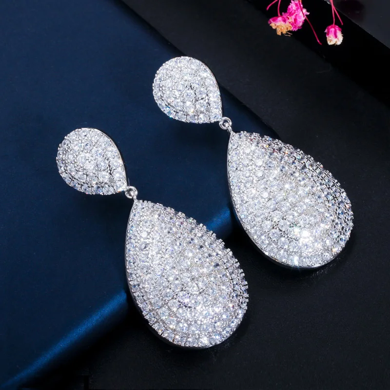 CWWZircons Classic Long Big Water Drop Indian Gold Color Luxury Micro Pave CZ Earrings Dubai Bridal Wedding Jewelry CZ652