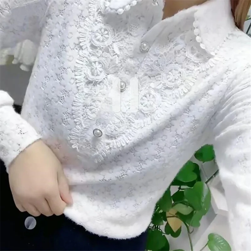 Doll Collar Lace Shirt Women Blouses Hollow Pullover Shirt Spring Long-sleeve Buttons Tops Elegant Female White Lace Blouses