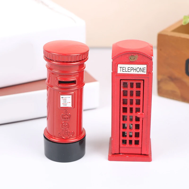 Temperamatite Vintage in europa britannica modello in miniatura rosso verde temperamatite London Metal Retro Home Decoration giocattolo antico per bambini