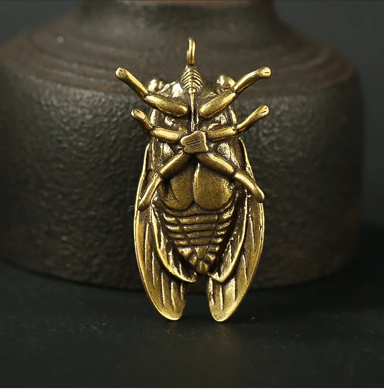 Handmade Pure Brass retro cicada craft DIY jewelry ornament portable Fitting Keychain Pendant Miniature souvenir gift a0922