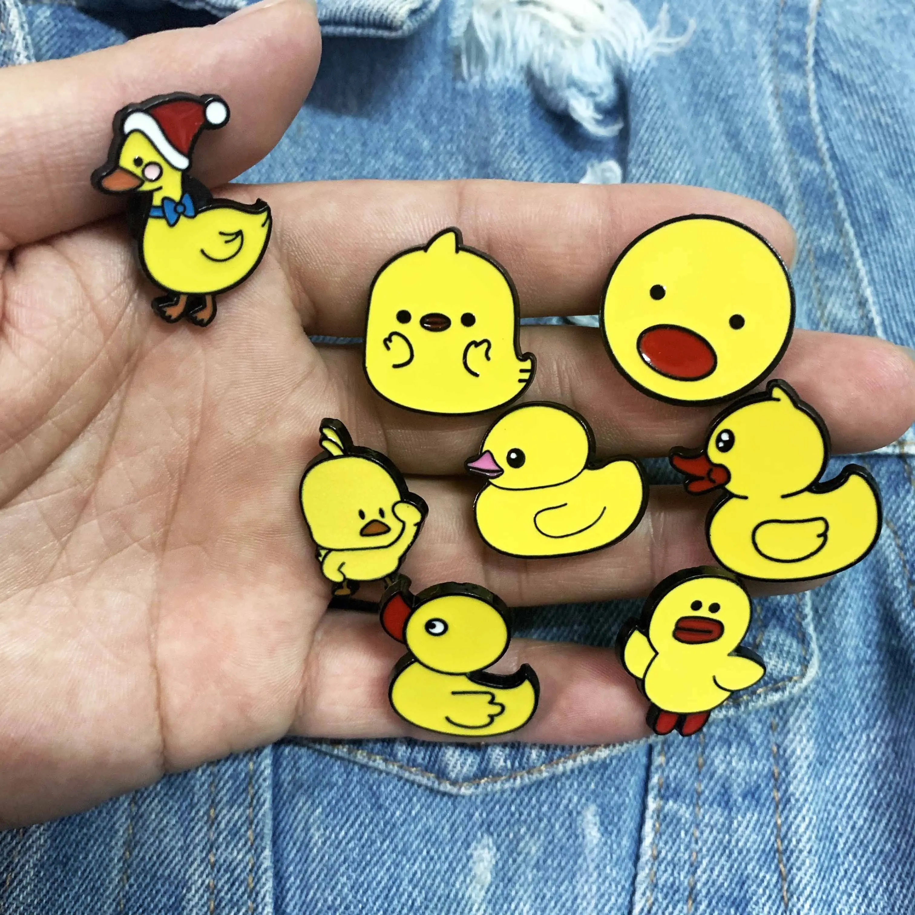 Cute Little Duck Animal Brooch Enamel Pin Yellow Quacker Boy\'s Girl\'s Brooches Badges on Backpack Badge Jewelry Gifts for Kids