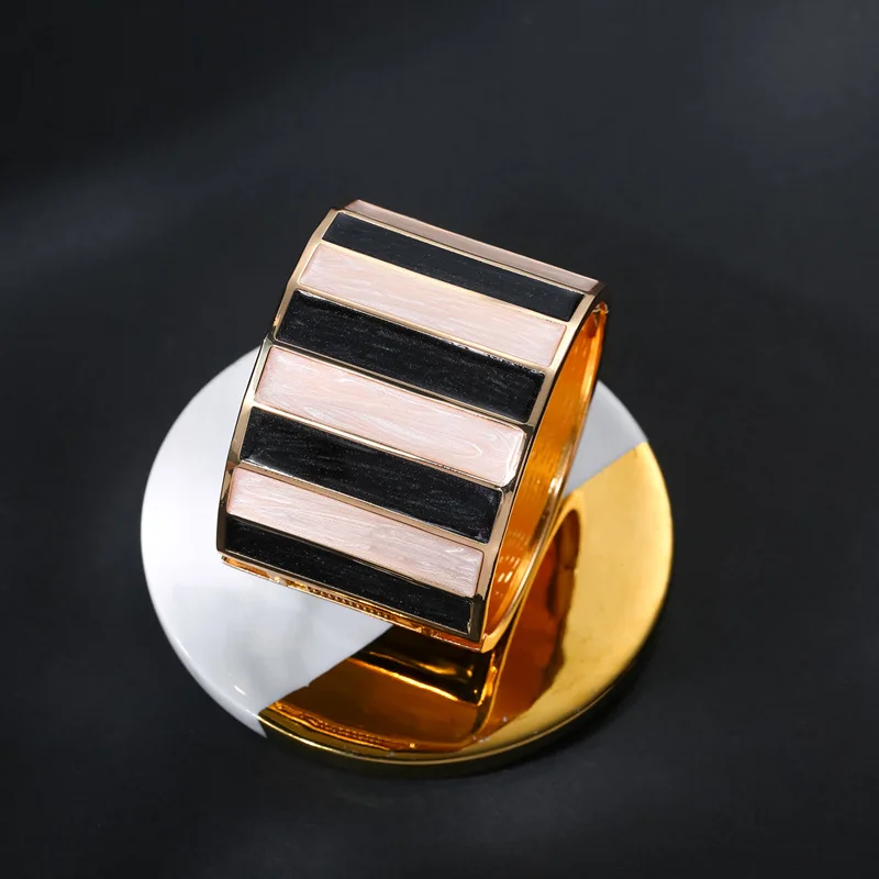 Punk Dripping Oil Alloy Cuff Bangles Bracelets For Women Fashion Jewelry Statement Big Metal Bangle Wholesale