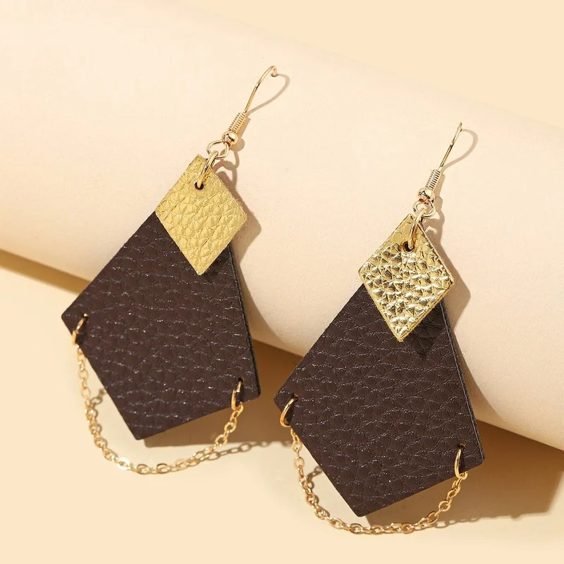 New Style European and American Fashion Two-color Diamond Shaped Leather Earrings Lychee Pattern Chain Pu Jewelry Wholesale