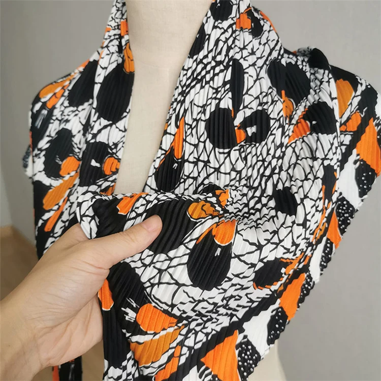 HOT SELLING Miyake pleated new Style diamond print scarf fashion scarf IN STOCK