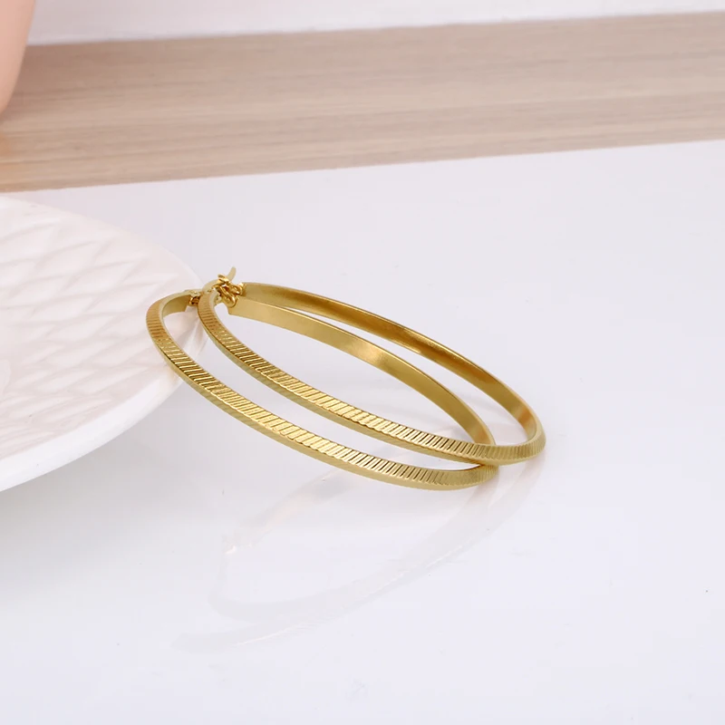 Gold Color Stainless Steel Big Hoop Earring for Women Thread Good Quality  Wholesale Ear Accessories  Fashion  Jewelry Hot E0156