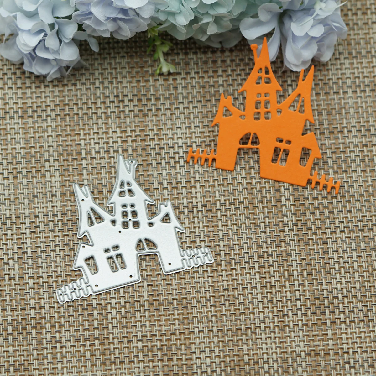 

Mini Size Creepy Haunted House Pattern Metal Cutting Dies DIY Halloween Card Decorating Clipart Craft Paper Craft Cutter Stencil