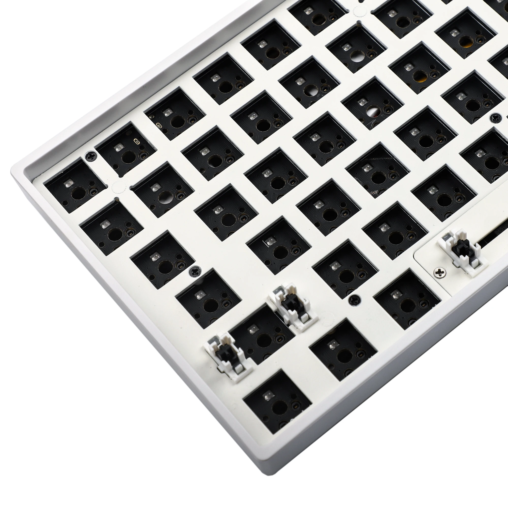 Gk96 GK96x GK96xs Split Space Hot Swappable Programmable Bluetooth Wired Mechanical Keyboard Kit Support RGB Switch leds Type C