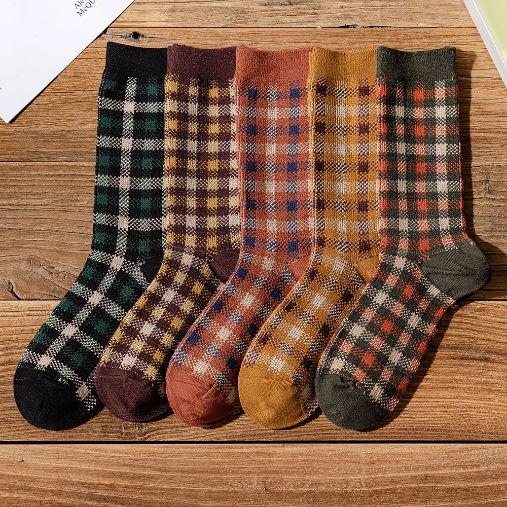 1 pair Women Socks Spring Autumn Retro Style Cotton Socks Women Men Couple Socks Plaid Pattern Green Orange Colorful Socks