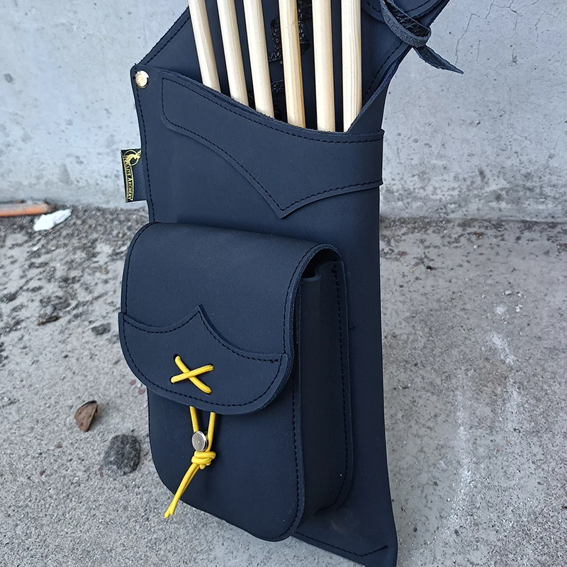 Archery Traditional Cowhide Arrow Quiver  Arrow Bag Arrow Holder For Recurve and Compound bow Hunting and Shooting