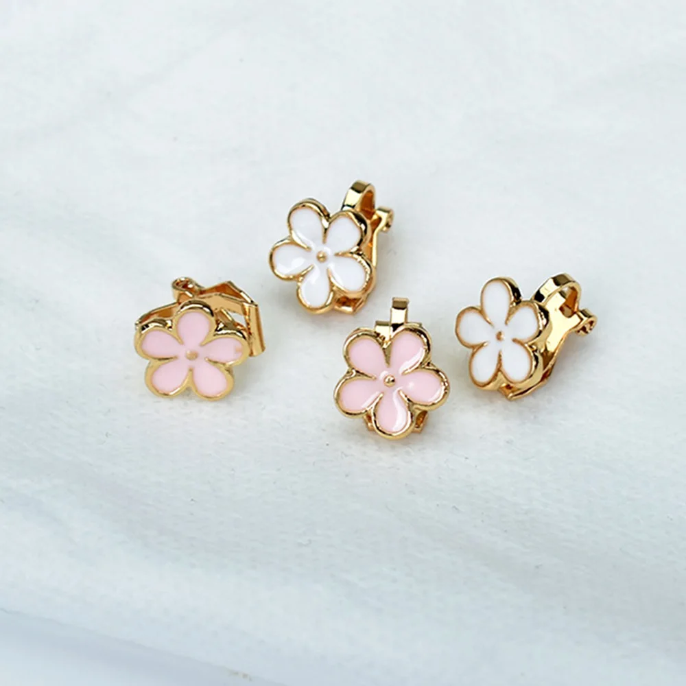 Women Jewelry Gold Color Enamel Flower Clip Earrings Without Piercing Cute Ear Cuff Earring No Ear Hole Plant Earings