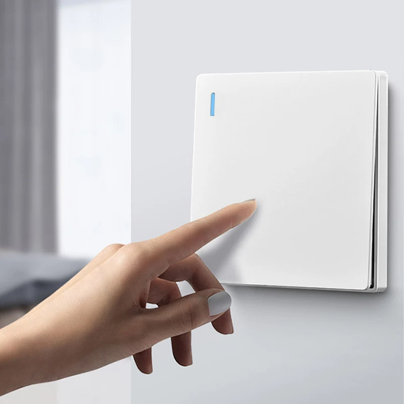 Universal Wall Light Switch And UK Wall Electrical Sockets With Standard Double Usb Socket 110-250V White Plastic Panel Outlets