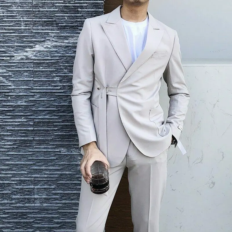 

Costume Homme Business Men Suits Tailor-Made 2 Pieces White Blazer Pants With Belt Formal Business Prom Wedding Groom Tailored