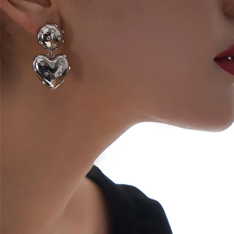 Korean New Silver Color Crystal Heart Decorated Metal Love Drop Earrings For Women Fashion Jewelry Statement Earings Brincos