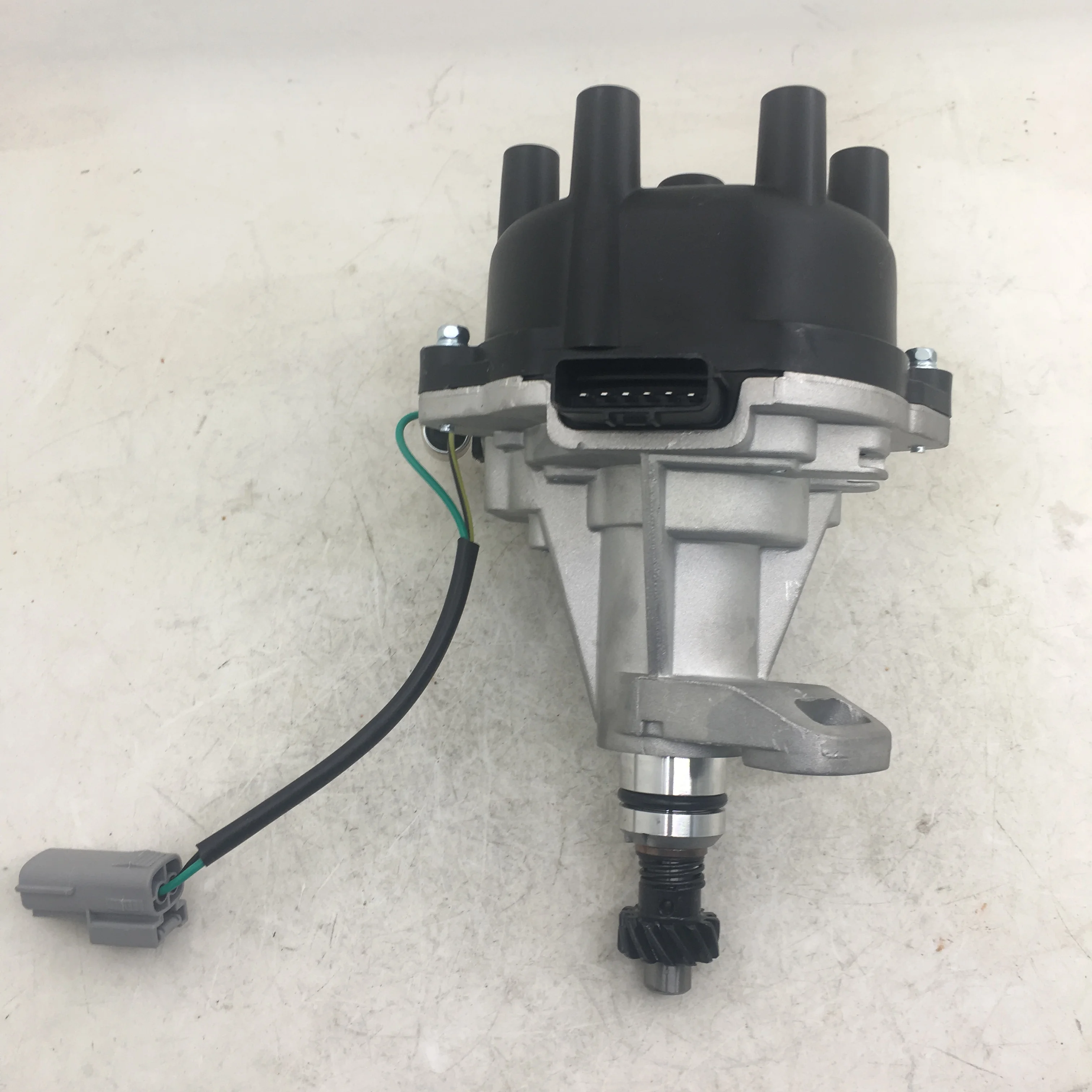 

SherryBerg New Ignition Distributor for 1996-2002 Villager Xterra Quest Pathfinder 3.3L V6 6 Cylinders