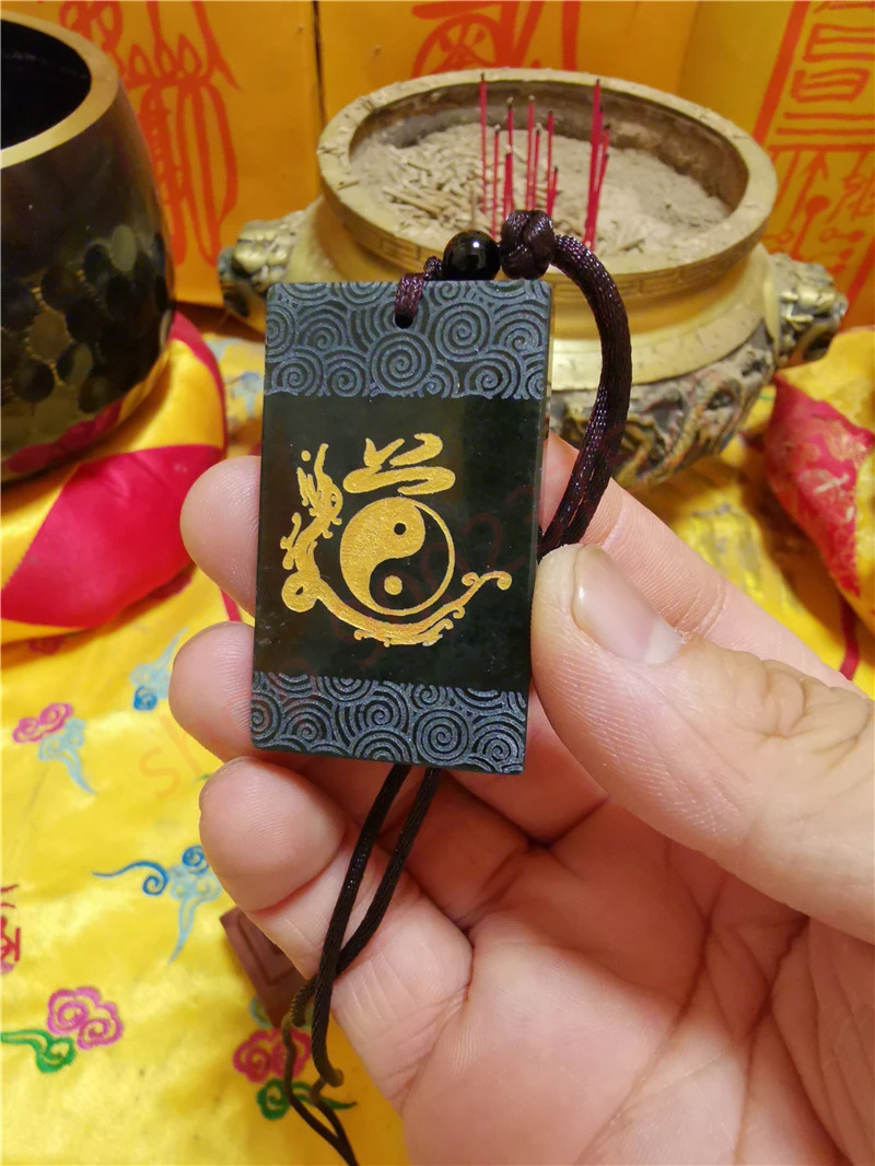 Taoist supplies, Daozi card, green jade Pendant, Bagua blessing card, Taoist heaven and earth Bagua pendant card pendant