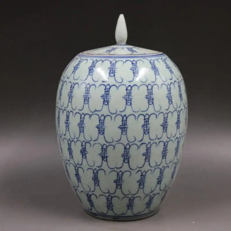 Qing Dynasty Yongzheng Blue And White porcelain Pot Collection Fine Antique Old ceramic jar vase