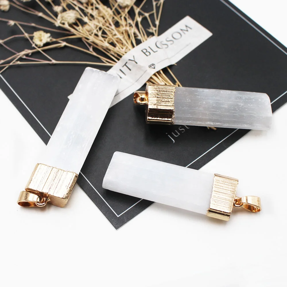 Irregular Natural Rough Gypsum Stone White Selenite Pendant Jewelry for Necklace Making
