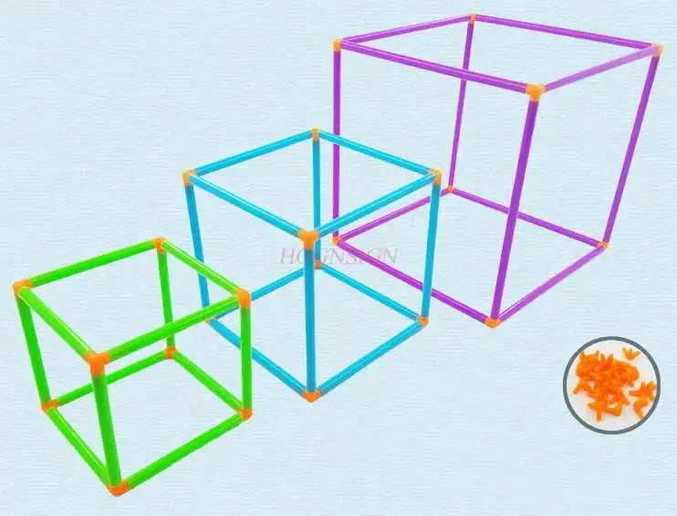 Das geometrische Modell des Würfel quader mosaiks montiert eine abnehmbare Oberfläche, um ein Modell für Mathematik-Lehrmittel für Studenten zu bauen