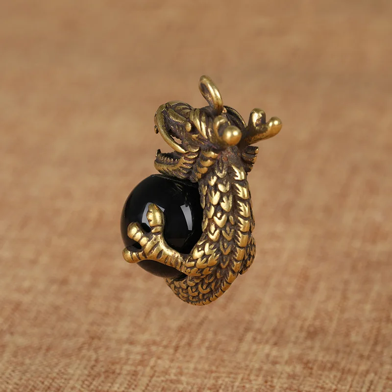 Retro Brass Beast Dragon Holding Black Bead Pendant for Keychain Metal Copper Lucky Car Key Chain Ring Hanging Funny DIY Jewelry