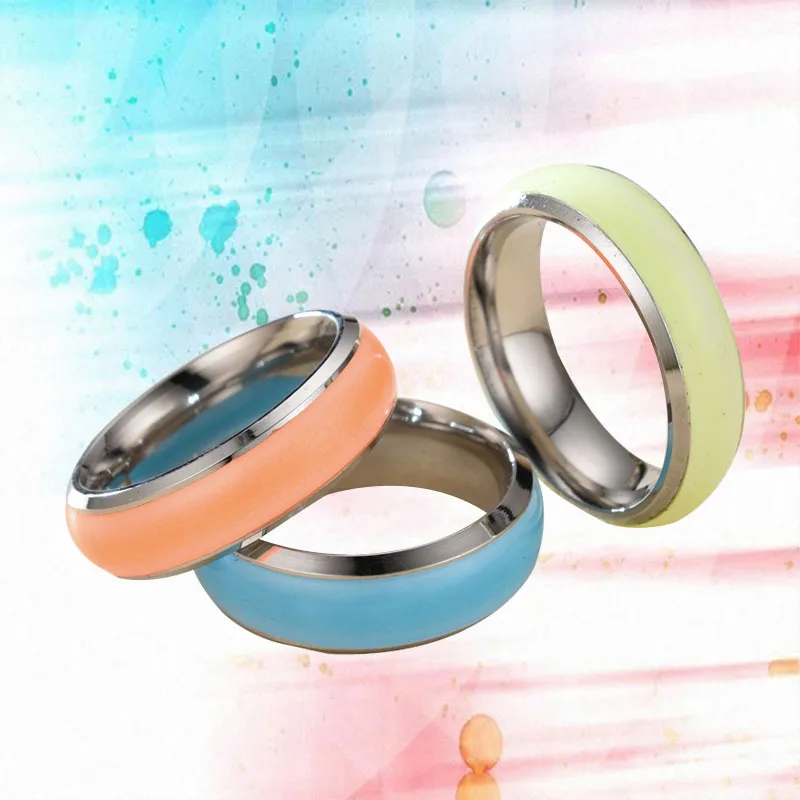 Unisex Stainless Steel Luminous Rings for Men Bar Party Glowing Florescent Ring for Women Novelty Jewelry for Party WC040