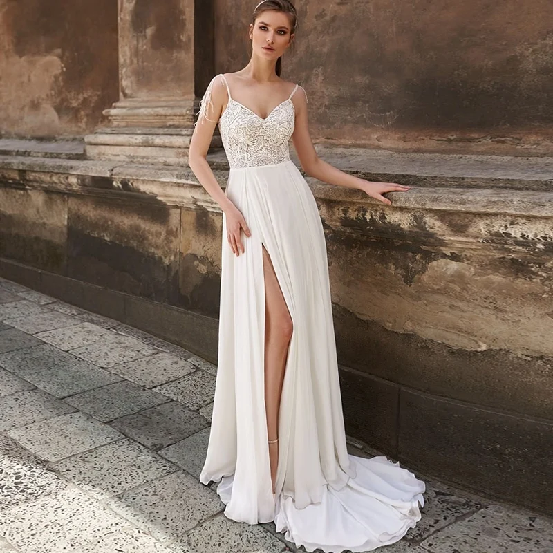 Fanweimei Boho Beach Slit Wedding Dress Chiffon Spaghetti Straps Appliques Tassels Sleeveless Backless Customized Bridal Gowns