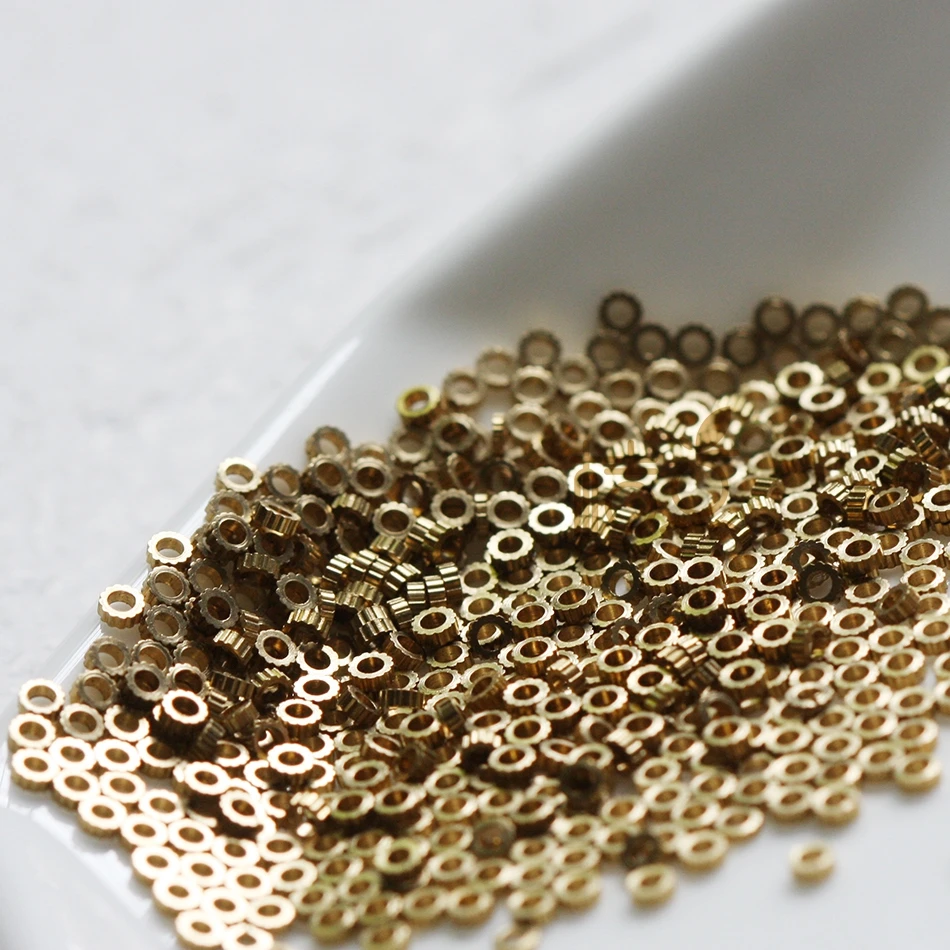 Materiały DIY - 400 sztuk solidnych, surowych mosiężnych elementów dystansowych - Zębatka 2,2x1mm (4396C-Q-35) — zdjęcie 5