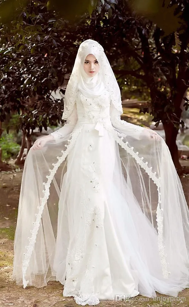 Plus größe langen Ärmeln Hohe Muslimischen Spitze Perlen kristalle ausgestattet auf Islamischen Hohe Qualität Brautkleid 2021 Bespoke Hochzeit Kleider