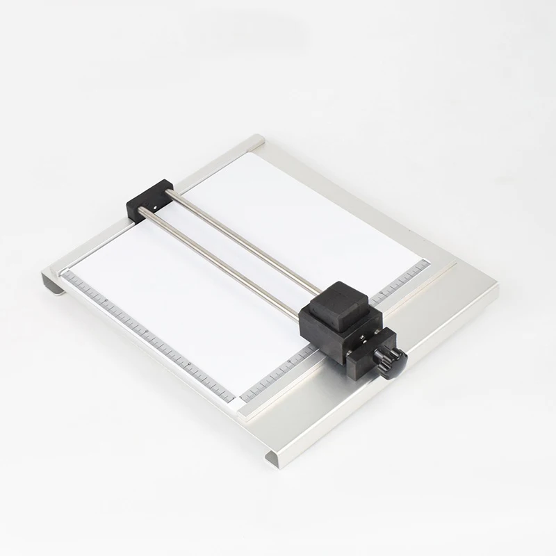 

Laboratory Glass Thin Layer Silicone Plate Cutter Chromatography Plate Cutter TLC Cutting Machine Thickness 3mm-5mm