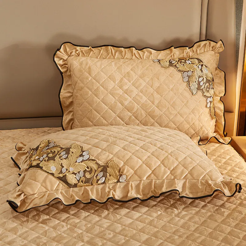 

Velvet Pillowcases for Bed, Vintage Embossed, Solid Pillow Shams, Rectangular, Soft, Quilted, Warm, Winter, 48x74cm, 2 Pcs