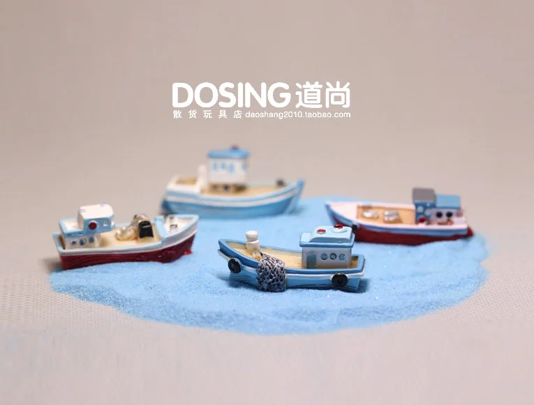 Miniature Fishing Boat Model Ornaments Sea World Mini Ship Ocean Small Sailboat Aquarium Decoration Sailing Speedboat Decor Toys