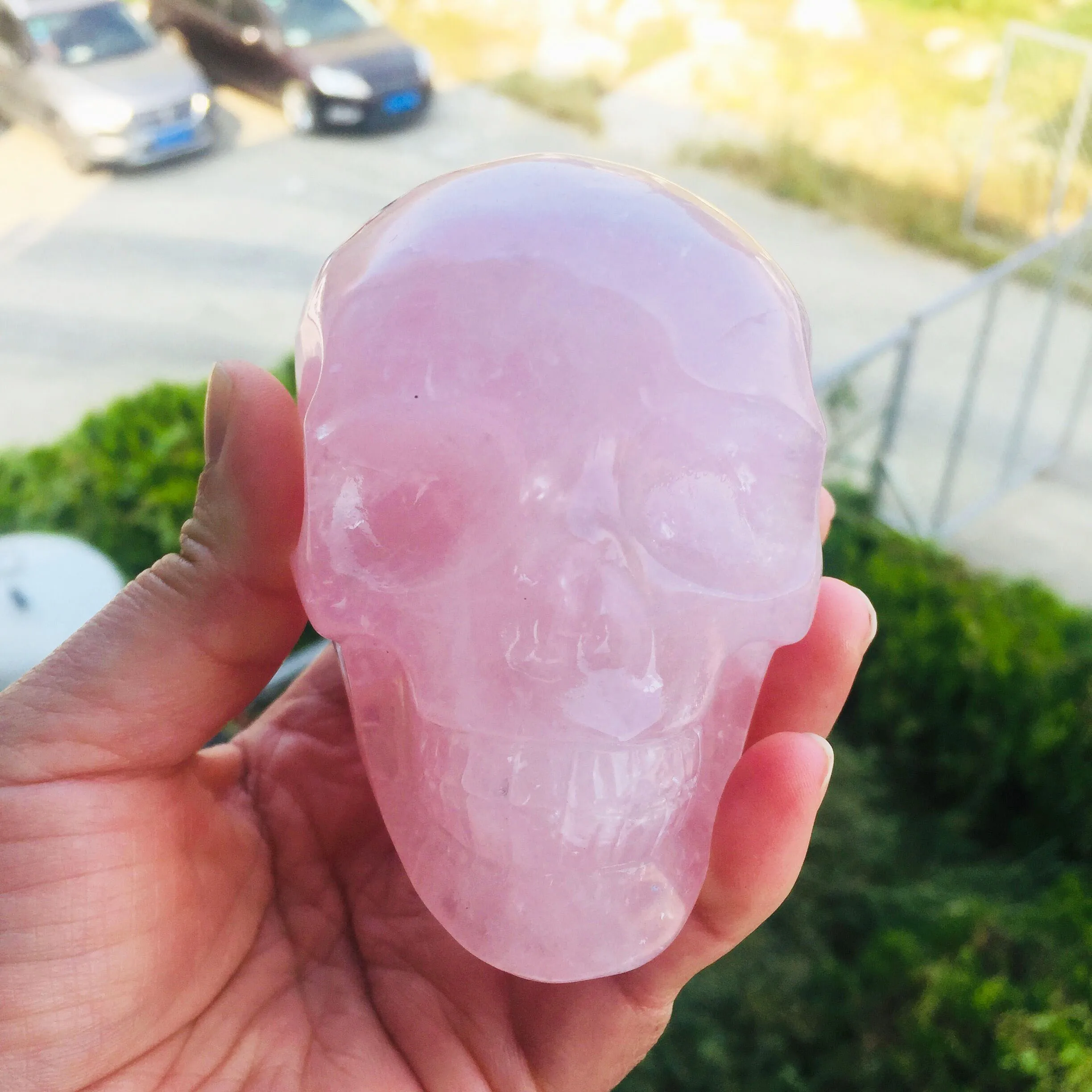 

1PCS Natural Hand Carved Rose Quartz Hand Carved Skulls crystal healing skulls artwork for decoration