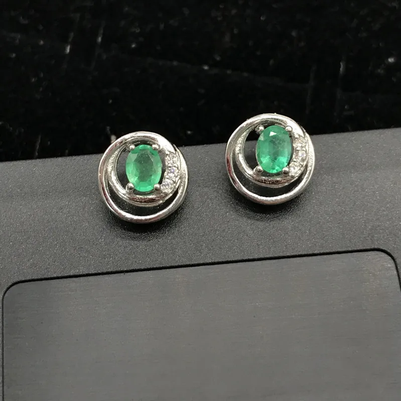 

Natural Emerald 925 Sterling Silver Women Stud earrings Jewelry gemstone jewelry sunflower design best gift for girl lady