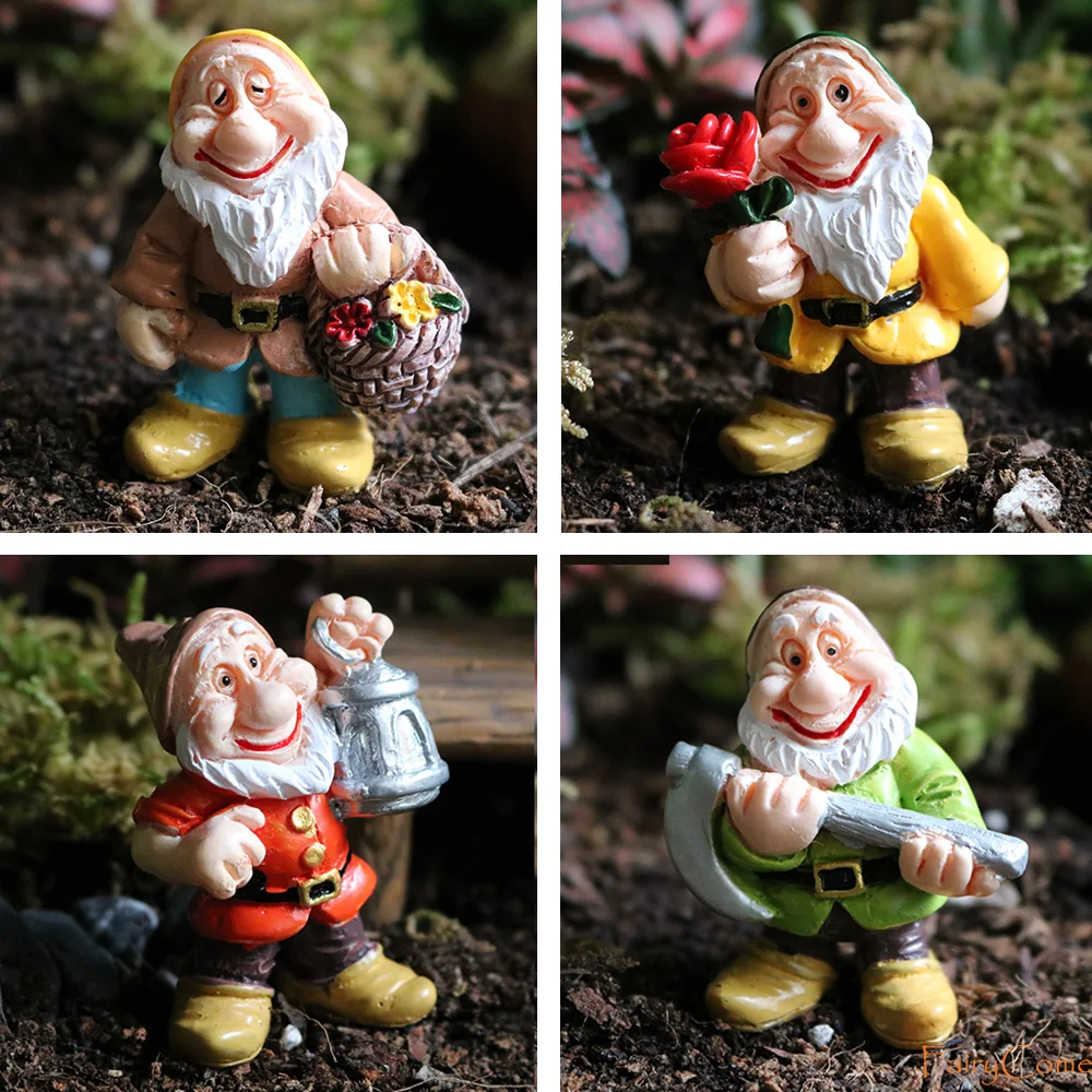 Gnomy 庭の小人像セット Amazon.com: Mood Lab Garden Gnome Figurines Set (4 pcs) - 3.5