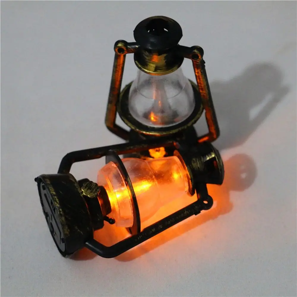 1:6 1:12 Retro Oil Lamp Mini Kerosene Lantern Miniature Toy Doll Doll House Accessories Decor Ornaments