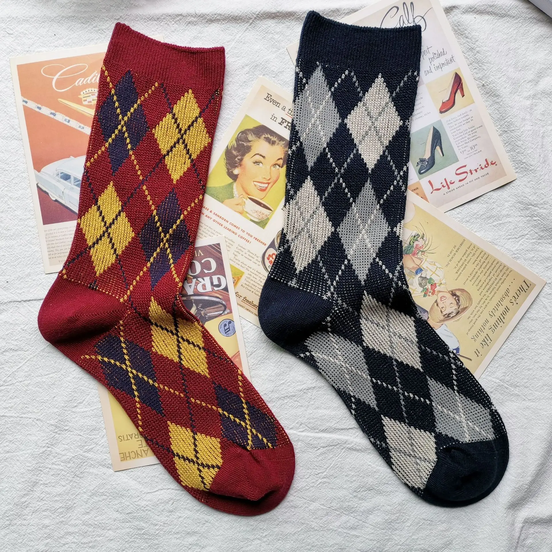 

Square Check Socks Men's European And American Trend Autumn And Winter Pure Cotton British Style Single Tube Socks
