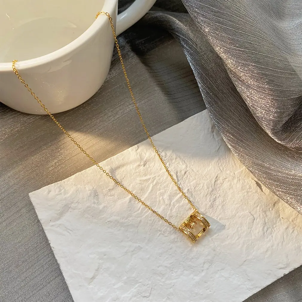 Smart Micro Diamond-studded Titanium Steel Necklace Female Small Fresh Clavicle Chain Simple Ins Wind Pendant