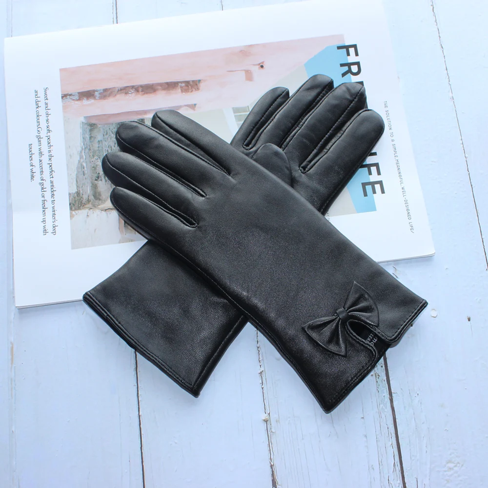 New Fashion Women Genuine Leather Sheepskin Bow Decoration Velvet Lining Keep Warm In Winter Black Gloves